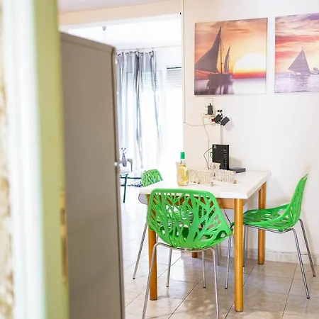 Nikitas 1bd Ground Floor Hébergement de vacances