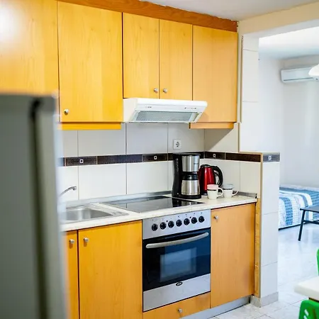 Hébergement de vacances Nikitas 1bd Ground Floor Kako Pinari